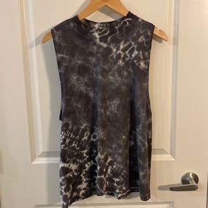 Lululemon all yours muscle tank, size 6, never worn